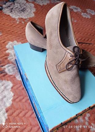 Женские замшевые туфли