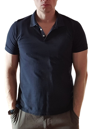 Emporio armani  чудове поло розмір хl але трохи маломірне десь на l - m