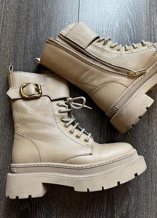 Чоботи шкіряні