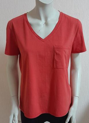 Красивая футболка красного цвета от дорогого итальянского бренда marella sport (max mara)
