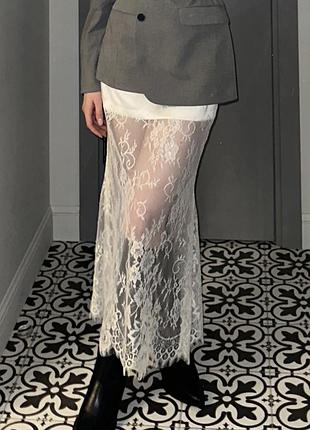 Юбка из кружева