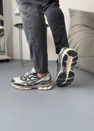 Кроссовки asics 6