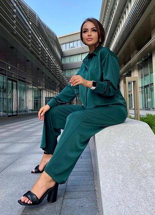 Легкие шелковые костюмы