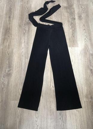 Tu штани в рубчик