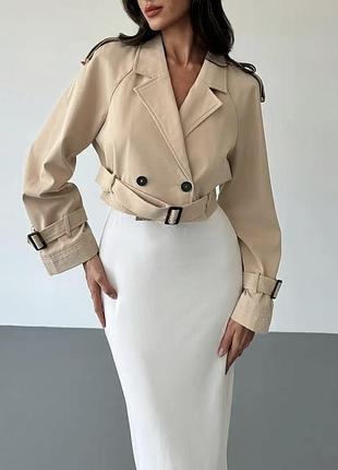 Короткий бежевий тренч із поясом під zara
