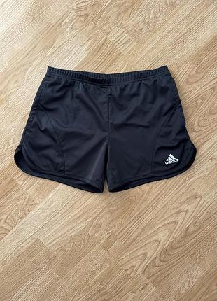 Шорты adidas s-m размер