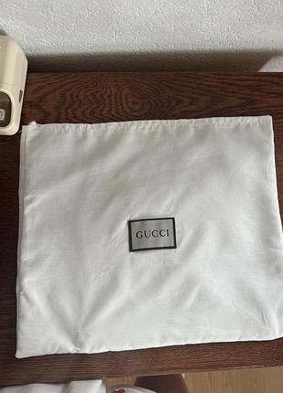 Пильовик  gucci б/у