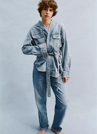 Джинсова верхня сорочка trf з потертостями