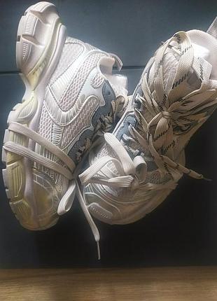 Кросівки balenciaga beige