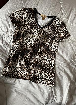 Футболка роберто кавалі