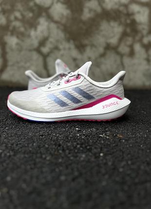 Беговые кроссовки vantage adidas eq21. оригинал.