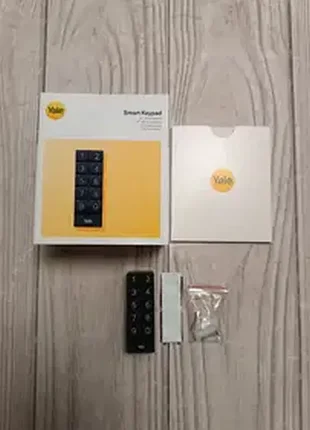 Yale smart keypad (05/301000/bl) – черная цифровая интеллектуальная клавиатура для linus с блокировкой