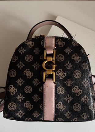 Рюкзак guess