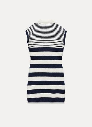Коротка трикотажна сукня zara з коміром поло та короткими рукавами5 фото