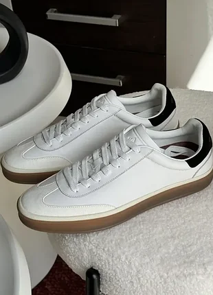 Жіночі білі шкіряні кросівки loro piana tennis walk лоро піана кеди замшеві