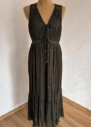 Брендова сукня на підкладці