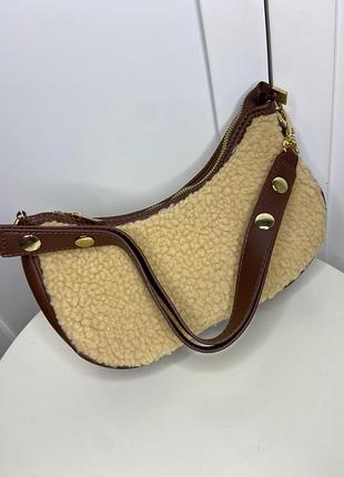 Сумка седло мягкая, сумочка пушистая барашек, с короткой ручкой, багет в стиле marc jacobs осення стильная