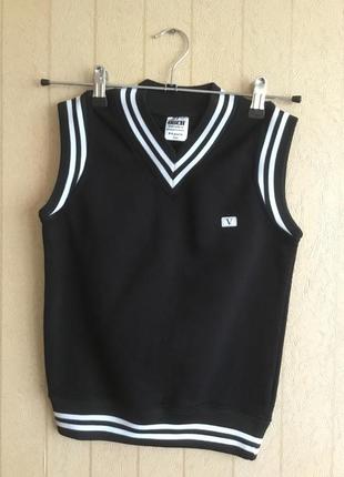 Жилет безрукавка на флісі для 116,122,134,140,146