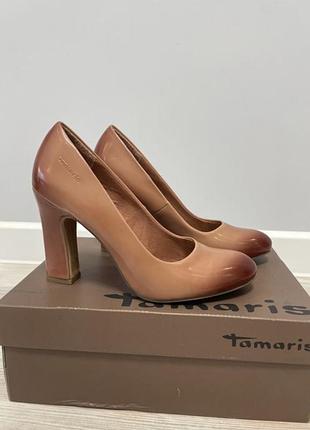 Кожаные туфли tamaris 38