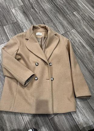 Пальто вкорочене жіноче