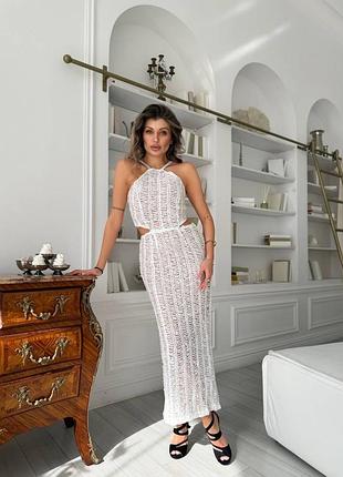 Женское летнее платье с открытой спинкой