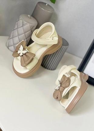 Босоніжки для дівчаток 3