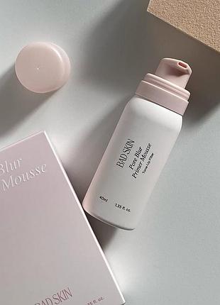 База-мусс для безупречного макияжа bad skin pore blur primer mousse, 40 мл