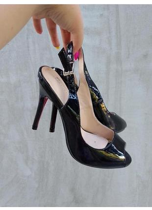 Чорні туфлі човники маленький розмір 😍👠
