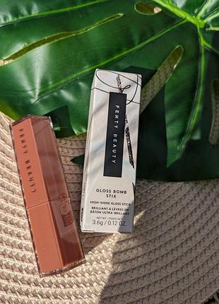 Глянцева помада блиск fenty beauty gloss bomb stix spice cold