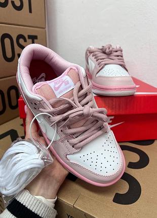 Nike dunk low pink-bird