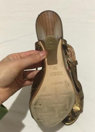 Босоніжки шкіряні на колодці melluso італія10 фото