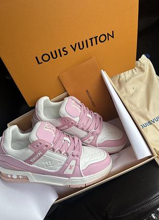 Кросівки lv