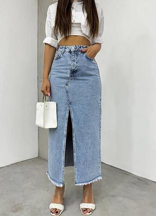 Женская джинсовая юбка максы, длинная джинсовая юбка макси с разрезом голубая светлая светла4 фото