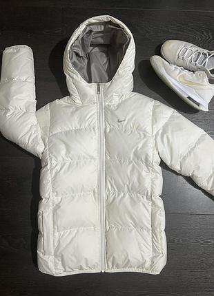 Пуховик  nike.