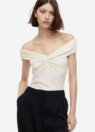 Топ h&m молочный