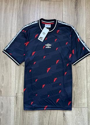 Спортивна футболка umbro carling jersey