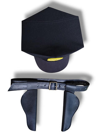 Костюм полицейского. аксессуары в полицейскый костюм. фуражка и кобура