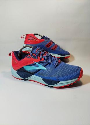 Бігові кросівки brooks cascadia 38.5 розмір