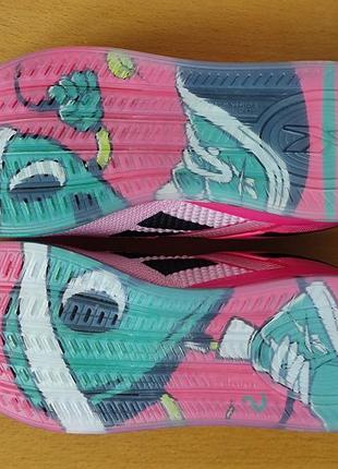 Кросівки спортивні reebok рожевий