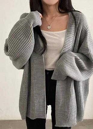 Кардиган ii-2009
размиры: 42-46
ремень идет в комплекте
ткань: мягкая ангора вязкая (туречинная)