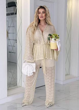 Брючный костюм двойка