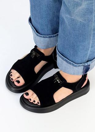 Жіночі босоніжки