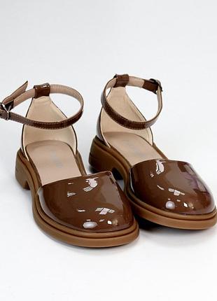 Женские туфли