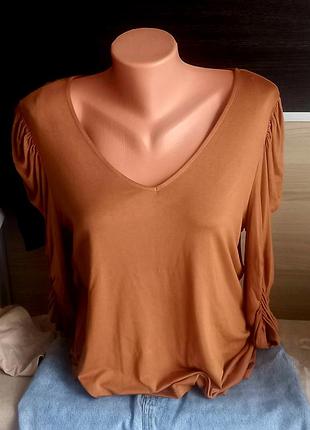 Лонгслив цвета горчицы calvin klein