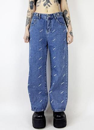 Прямые джинсы с принтом в стиле dollskill jaded