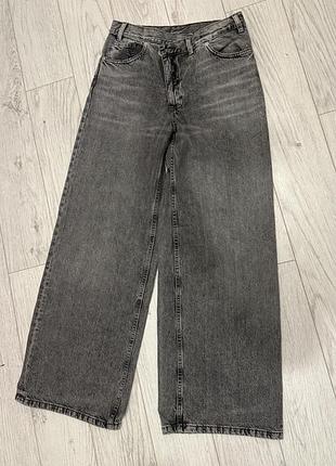 Джинсы zara