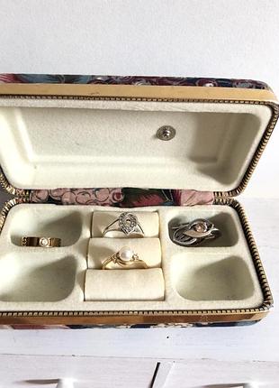 Органайзер для прикрас