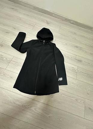 Куртка new balance, m