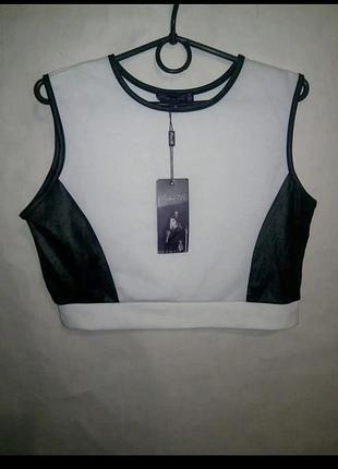 Красивый стильный новый топ