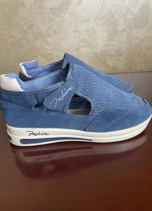 Кроссовки на проблемную ножку